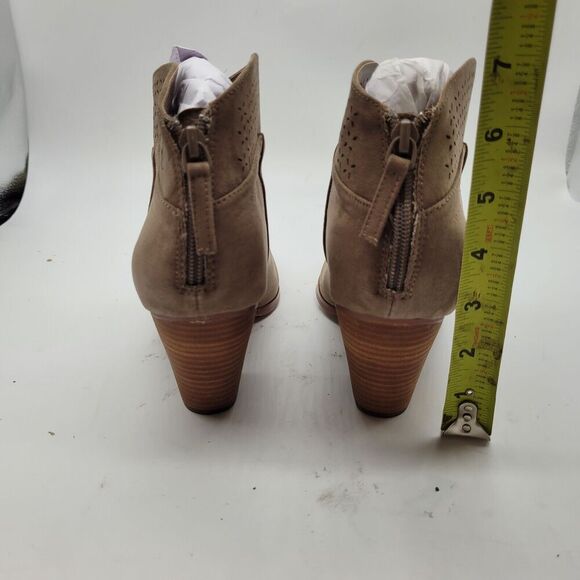 NEW Violet & Red Womens Jackson Lazer Cut Topline Booties tan taupe Size US 10 - Picture 5 of 9